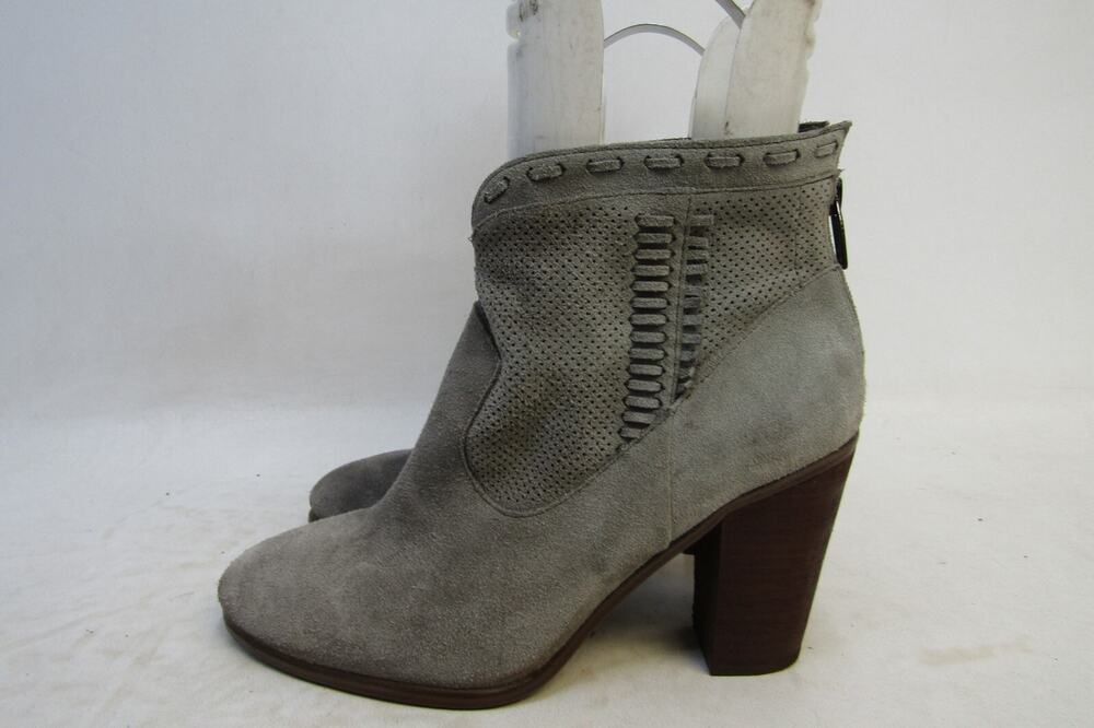 Vince Camuto Womens Size 10 M Gray Suede Zip Ankle Heeled Fashion Boots Bootie